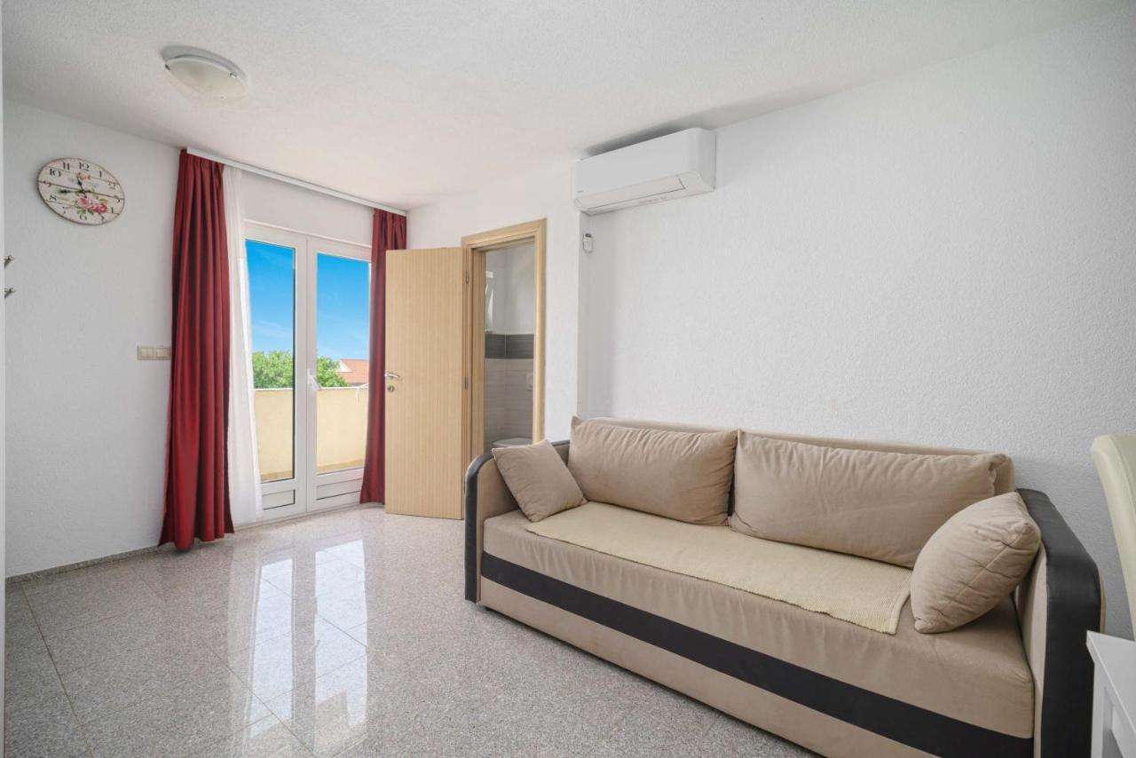 Apartments Miskovic Vodice Exterior foto